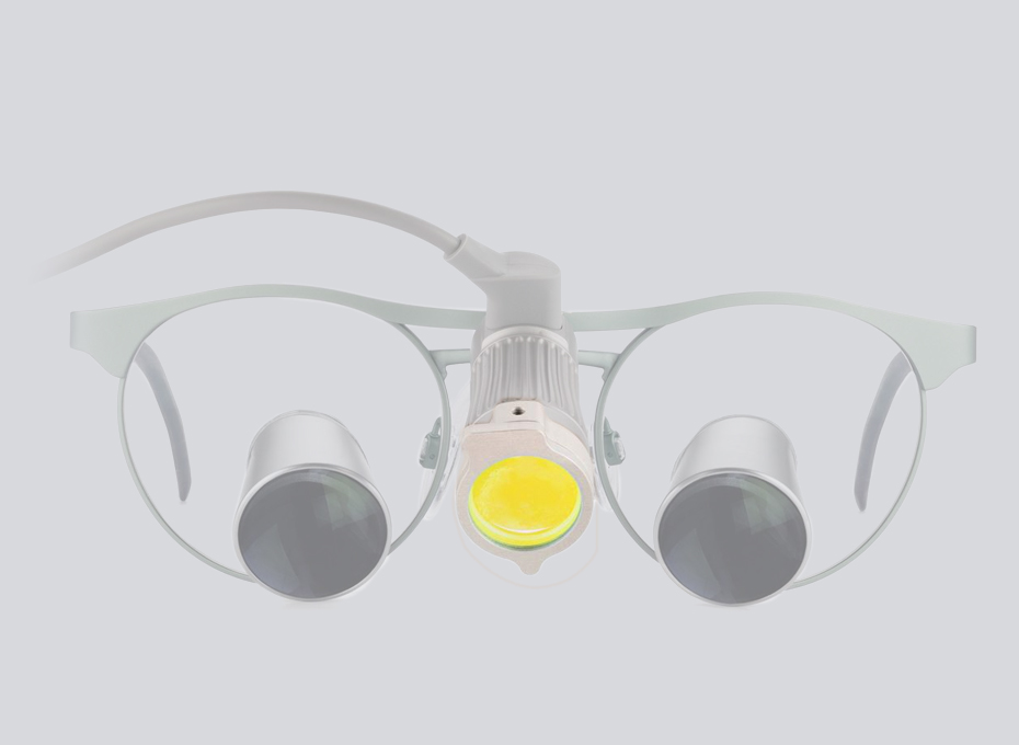 a magnetic curing filter with an exclusive Dichroic glass lens